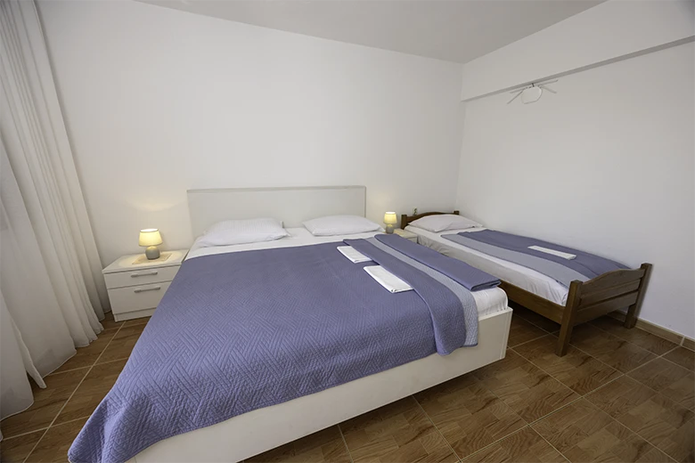Apartments Villa Ambasador, Brela - bedroom