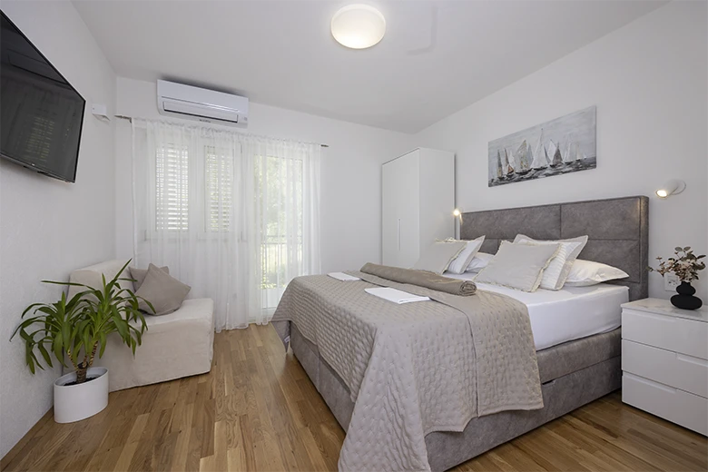 Apartments Villa Ambasador, Brela - bedroom