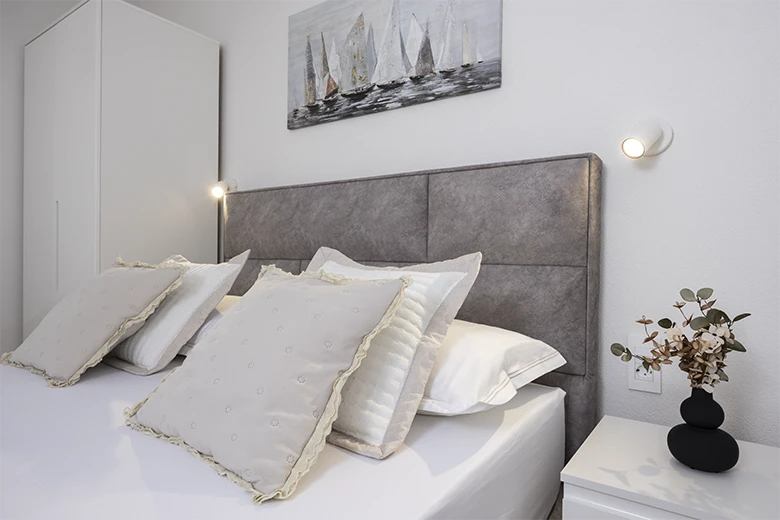 Apartments Villa Ambasador, Brela - bedroom