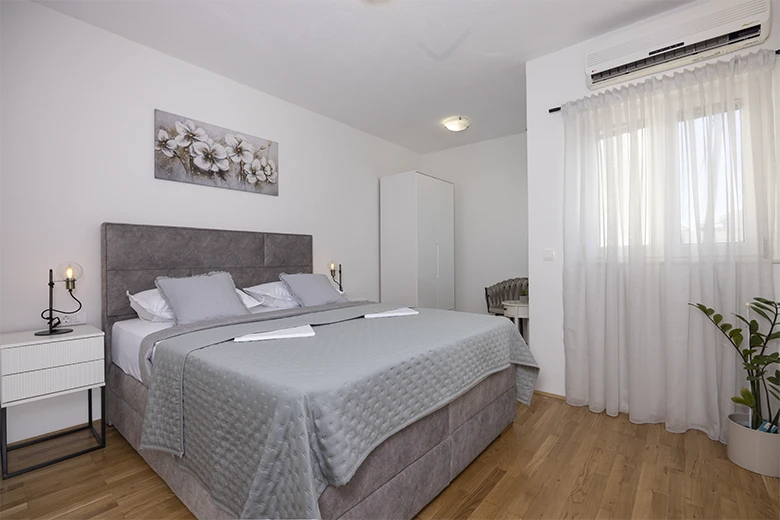 Apartments Villa Ambasador, Brela - bedroom