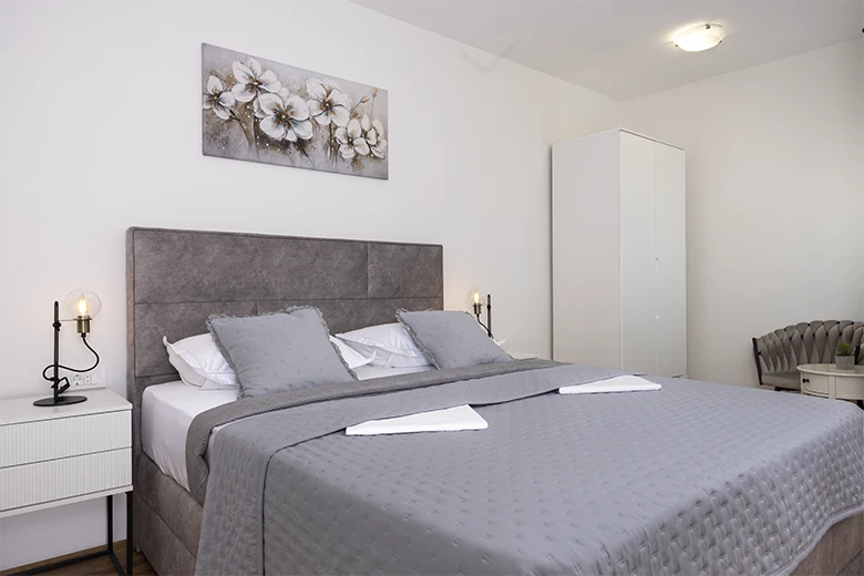 Apartments Villa Ambasador, Brela - bedroom