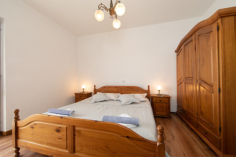 Apartments Brelasunshine, Brela - bedroom