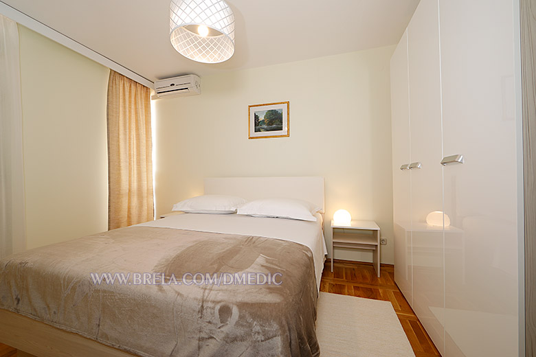apartments Medi�, Brela - bedroom