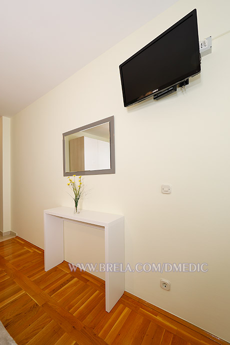 apartments Medi�, Brela - bedroom