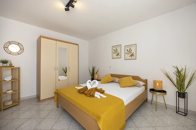 Apartments StoMarica, Brela - bedroom