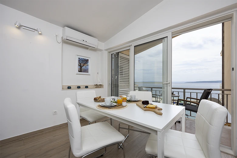 Apartments StoMarica, Brela - dining room