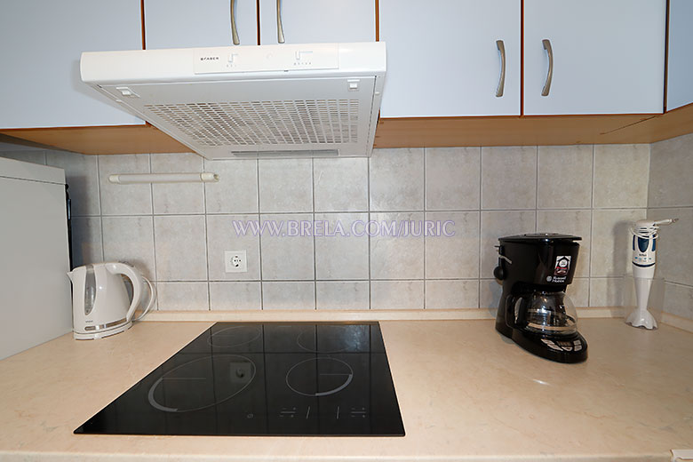 apartments Juri�, Brela - kitchen appliances