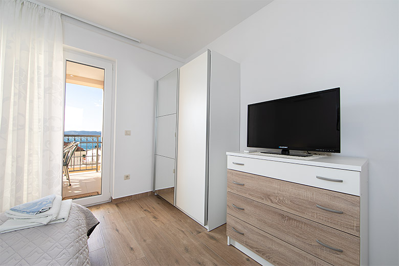 Apartments Kate, Brela - bedroom