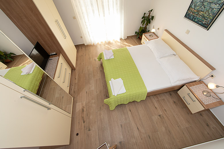 Apartments Kate, Brela - bedroom