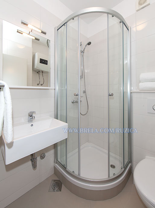 apartments Ru�ica �ami�, Brela - bathroom