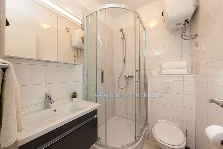 apartments Ru�ica �ami�, Brela - bathroom