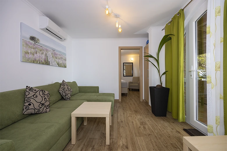 apartments Sea view, Brela - living room