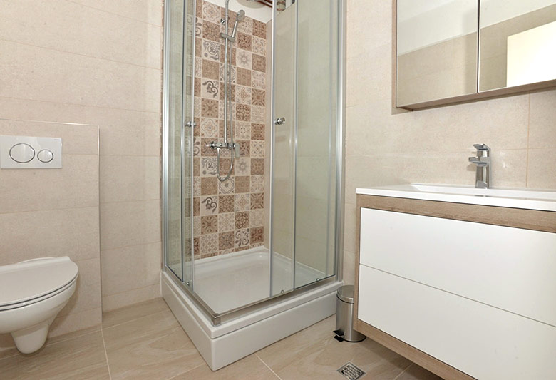 Apartments Škrabić, Brela - bathroom