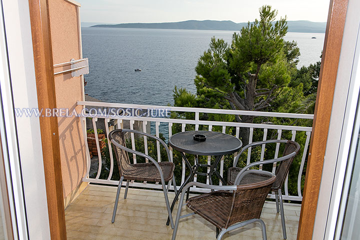 apartments Jure &Scaron;o&scaron;ić, Brela - balcony with sea view
