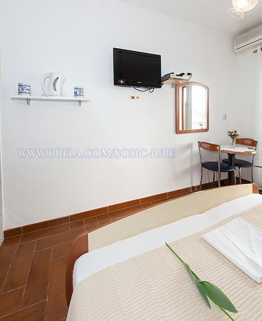 apartments Jure &Scaron;o&scaron;ić, Brela - detail