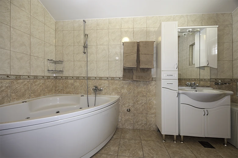 Apartments Villa kapetan Jure, Brela - bathroom