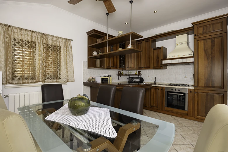 Apartments Villa kapetan Jure, Brela - dining room