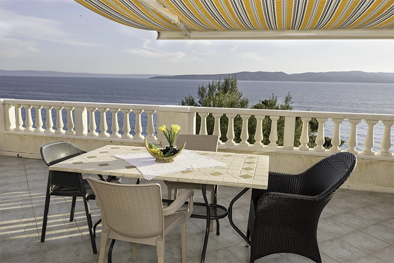 Apartments Villa kapetan Jure, Brela - terrace with panoramic sea view