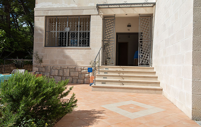 Vila Ru�a, Brela - entrance