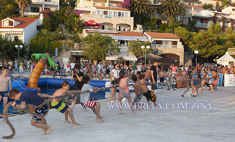 Brela Soline - Adriatic games, funny and interesting